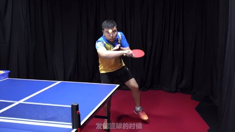 反手迷惑性发球一招鲜！侧旋、侧下旋一个动作全搞定
